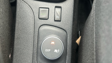 Renault Captur 1.5 dci 90 Iconic II Nav 5dr Auto Diesel Hatchback